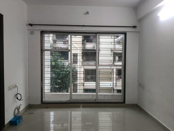 1 BHK Apartment For Rent in Spring Grove Uno Society, Kandivali East