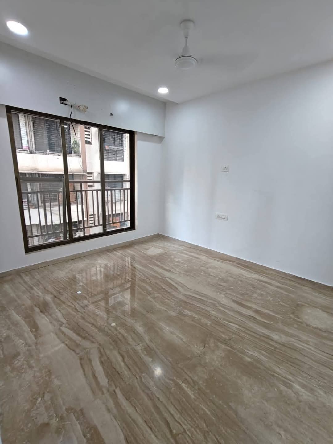 2 BHK 590 Sq.Ft. Apartment in Shree Ashtavinayak CHS Andheri