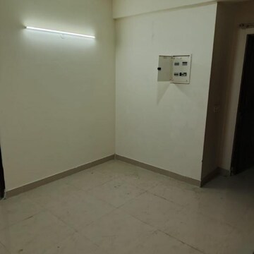 Room in 2 BHK Apartment at Conscient Habitat 78, Faridpur – for Rent