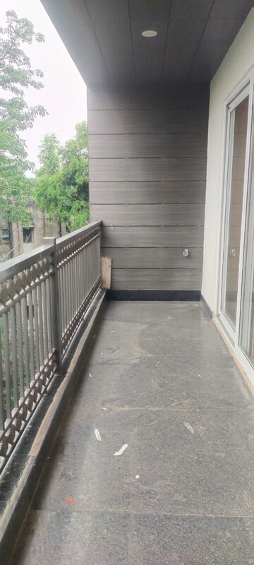 Balcony in 4 BHK Builder Floor at Sarvapriya Vihar – for Rent