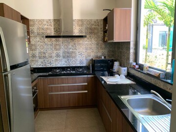 Kitchen in 4 BHK Villa at Embassy Boulevard, Yelahanka – for Sale