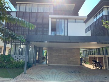 4 BHK Villa – Exterior View View at Embassy Boulevard, Yelahanka - for Sale
