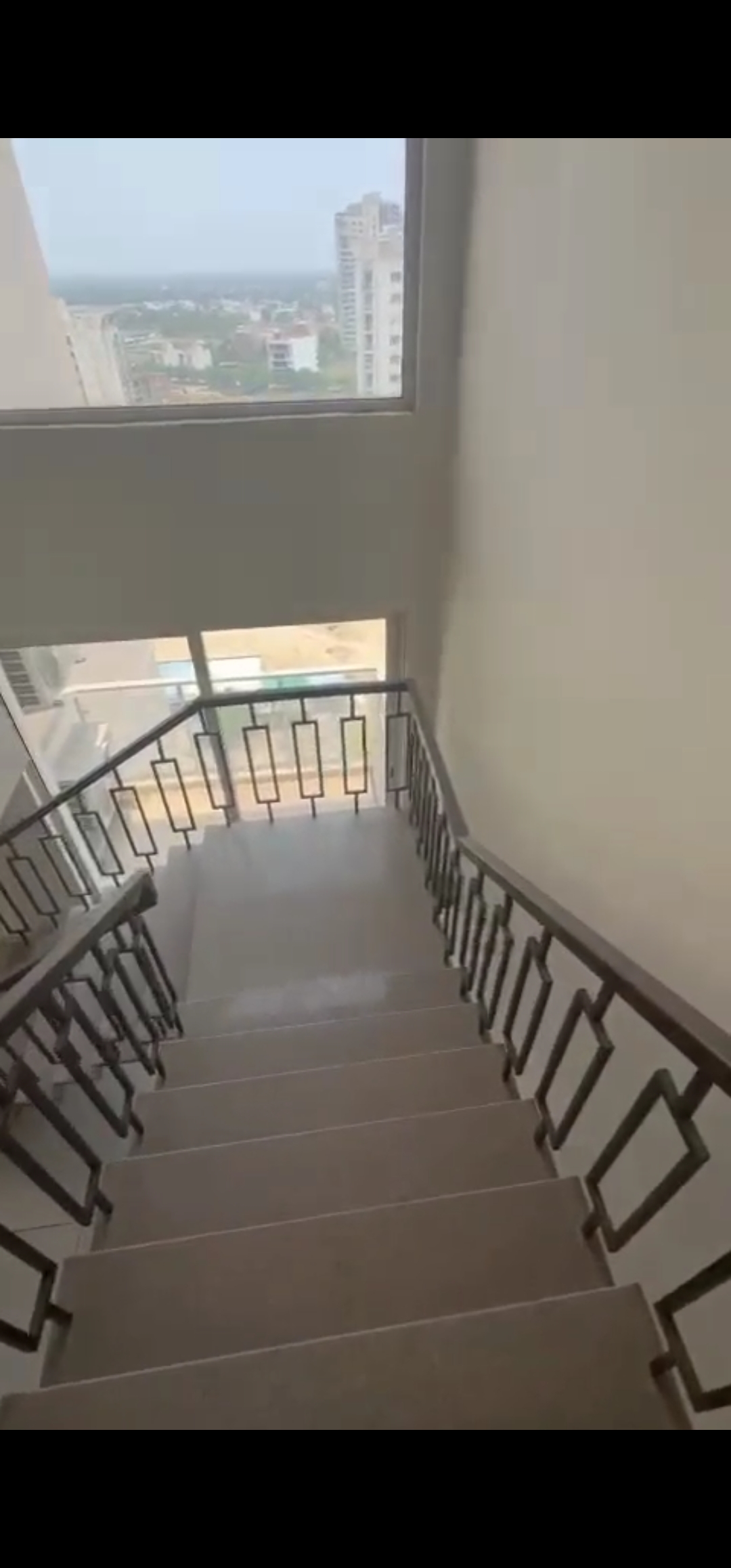 4 BHK + Pooja Room,Servant Room,Study Room,Extra Room Penthouse For Sale in Experion The Heart Song