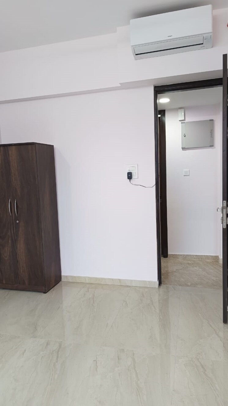 Room, rajesh-white-city 3.5 Bedroom 1350 Sq.Ft. Apartment In Kandivali East Mumbai 8784145