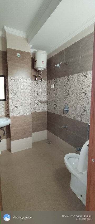 Bathroom in 2 BHK Builder Floor at Sector 23 – for Rent