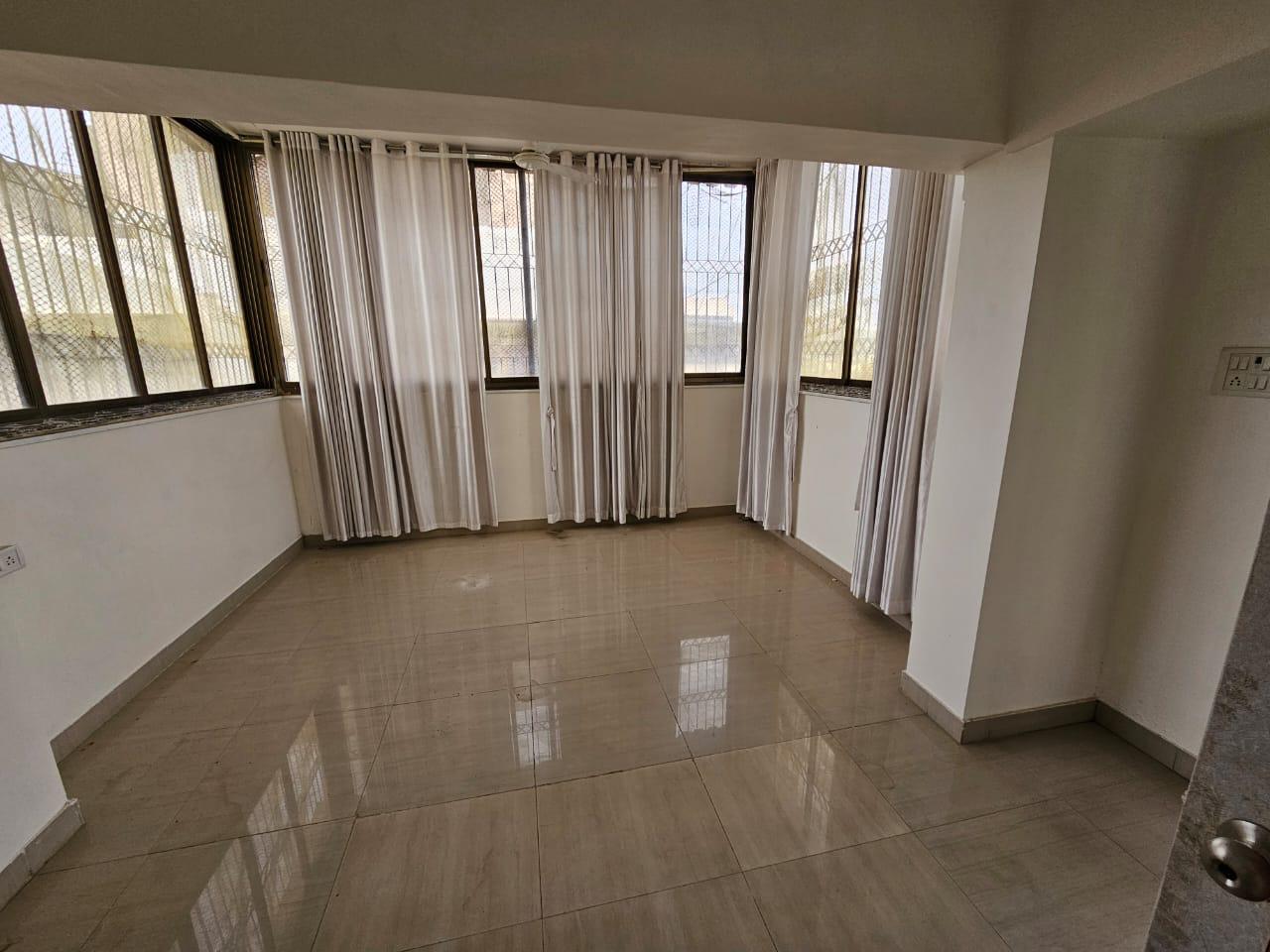 2 BHK Apartment For Rent in Mulund West