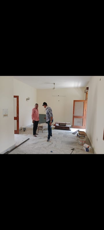 Bedroom in 2 BHK Builder Floor at Sarvodaya Enclave – for Rent
