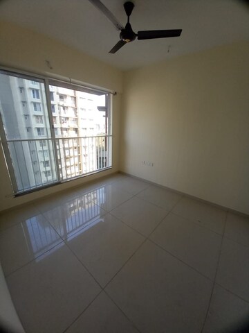1 BHK Apartment For Rent in Godrej Nest Kandivali, Kandivali East