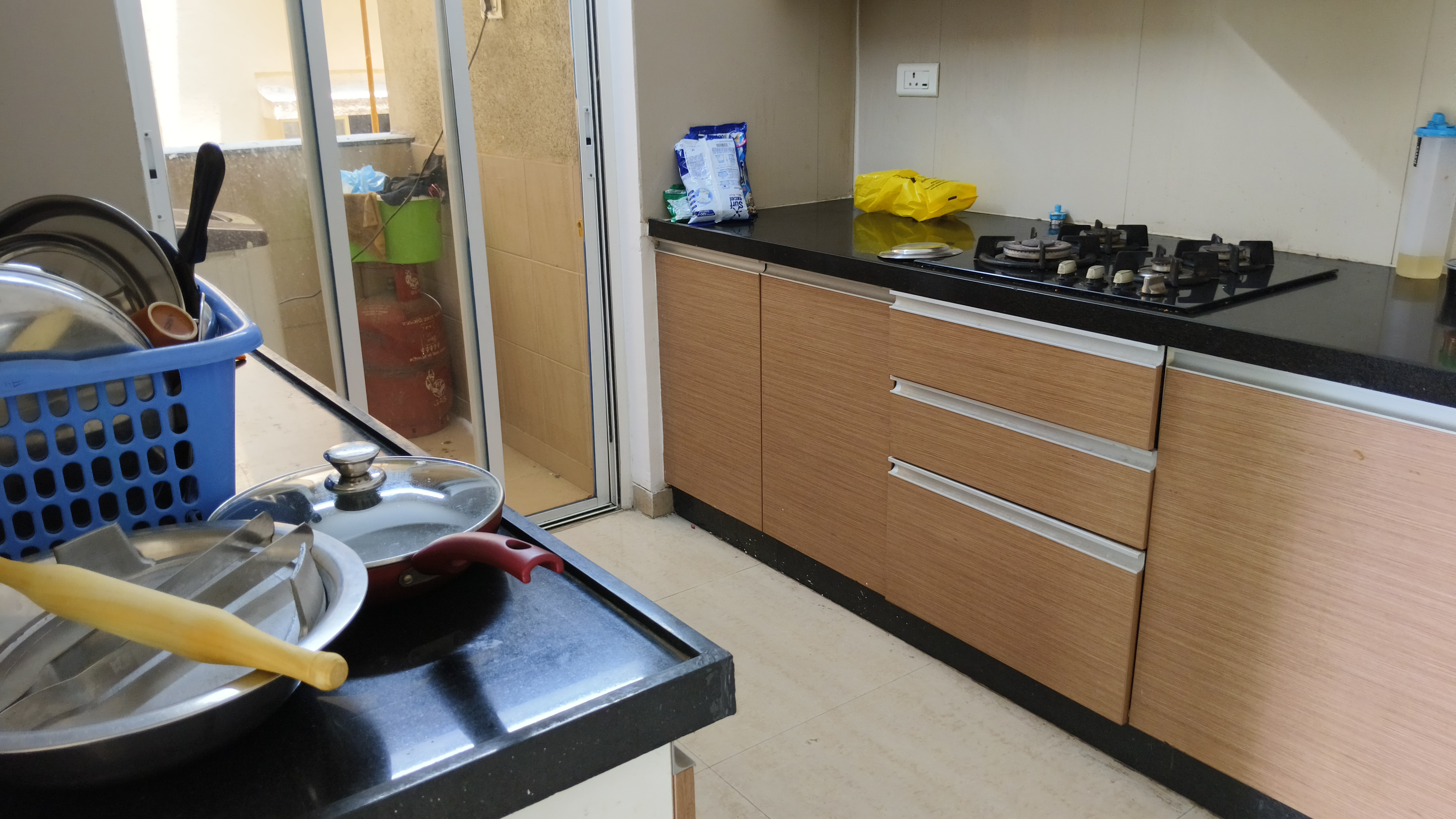 2 BHK Apartment For Rent in Park Express