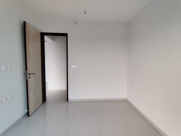 Room in 2 BHK Apartment at Ashar Aria, Kalwa – for Rent