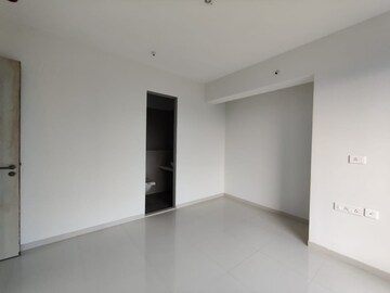 Room in 2 BHK Apartment at Ashar Aria, Kalwa – for Rent