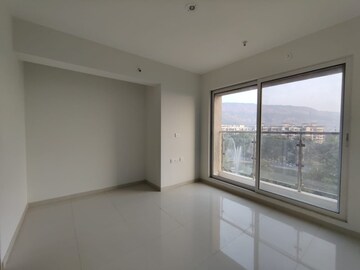 Room in 2 BHK Apartment at Ashar Aria, Kalwa – for Rent