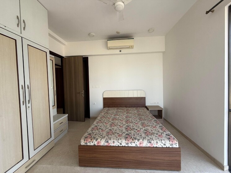 Bedroom, lodha-the-park 4 Bedroom 1471 Sq.Ft. Apartment In Worli Mumbai 8784188