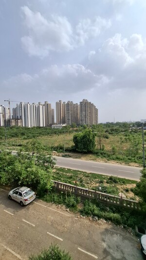 1.5 BHK Apartment – Exterior View View at Sector 10 Greater Noida - for Sale