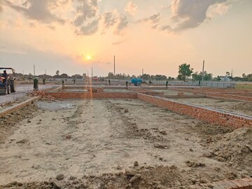 Plot Area in  Plot at Gosainganj – for Sale