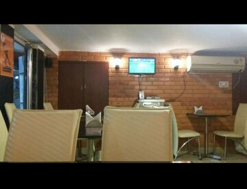  Shop For Rent in Behala