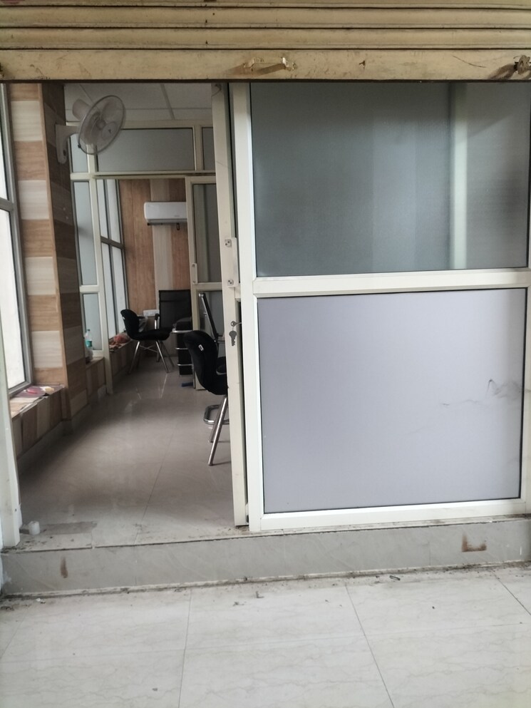 Floor Plan, ansal-sushant-golf-city-shopping-square Commercial Office Space 160 Sq.Ft. In Sushant Golf City Lucknow 8784288