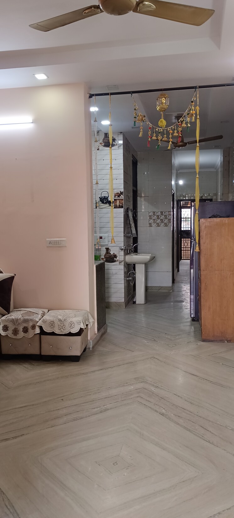 Living Room, ashok nagar 2 Bedroom 900 Sq.Ft. Builder Floor In Ashok Nagar Delhi 8784310