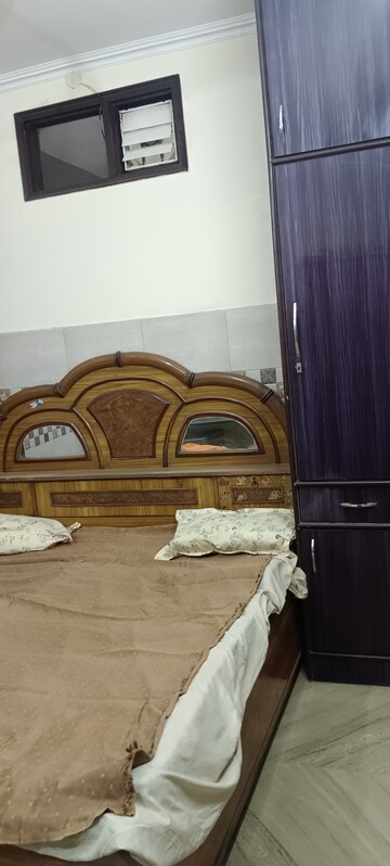 Bathroom in 2 BHK Builder Floor at Ashok Nagar – for Rent