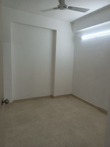 2 BHK Apartment For Rent in Sarvome Shree Homes, Sector 45