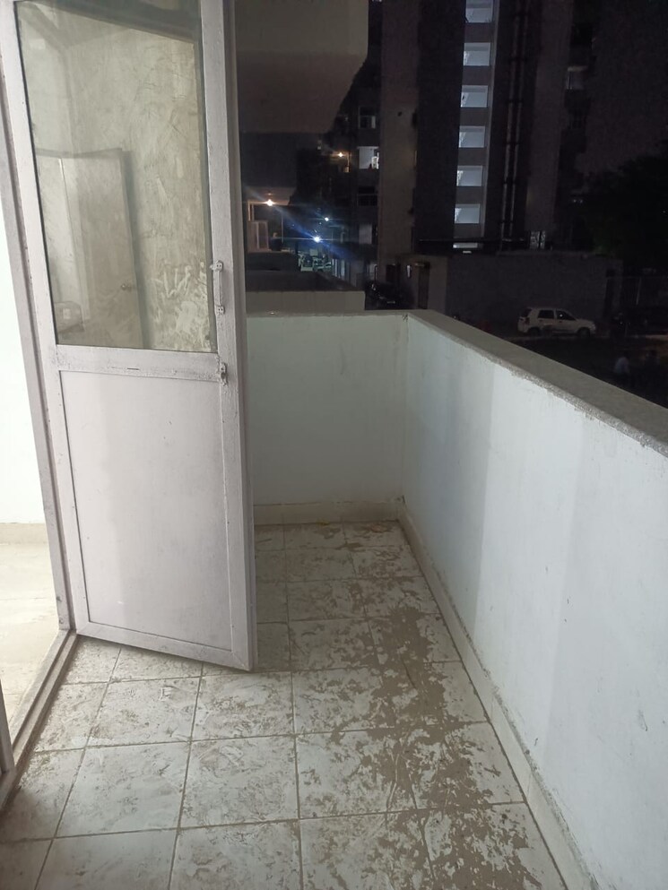 Balcony, sarvome-shree-homes 2 Bedroom 1150 Sq.Ft. Apartment In Sector 45 Faridabad 8784317
