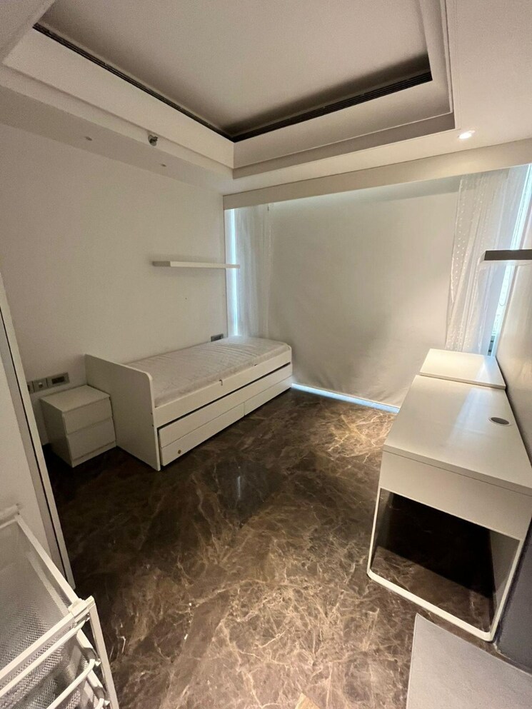 Team Area, lodha-trump-tower 3 Bedroom 1327 Sq.Ft. Apartment In Worli Mumbai 8784309