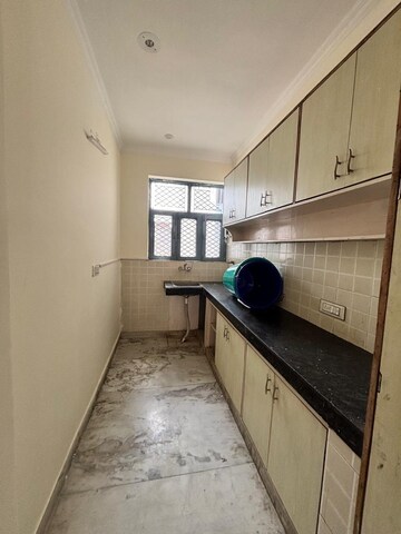 Kitchen in 1 BHK Builder Floor at Sushant Lok 2, Sector 57 – for Rent