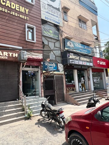  Office Space – Exterior View View at Green Fields Colony - for Rent