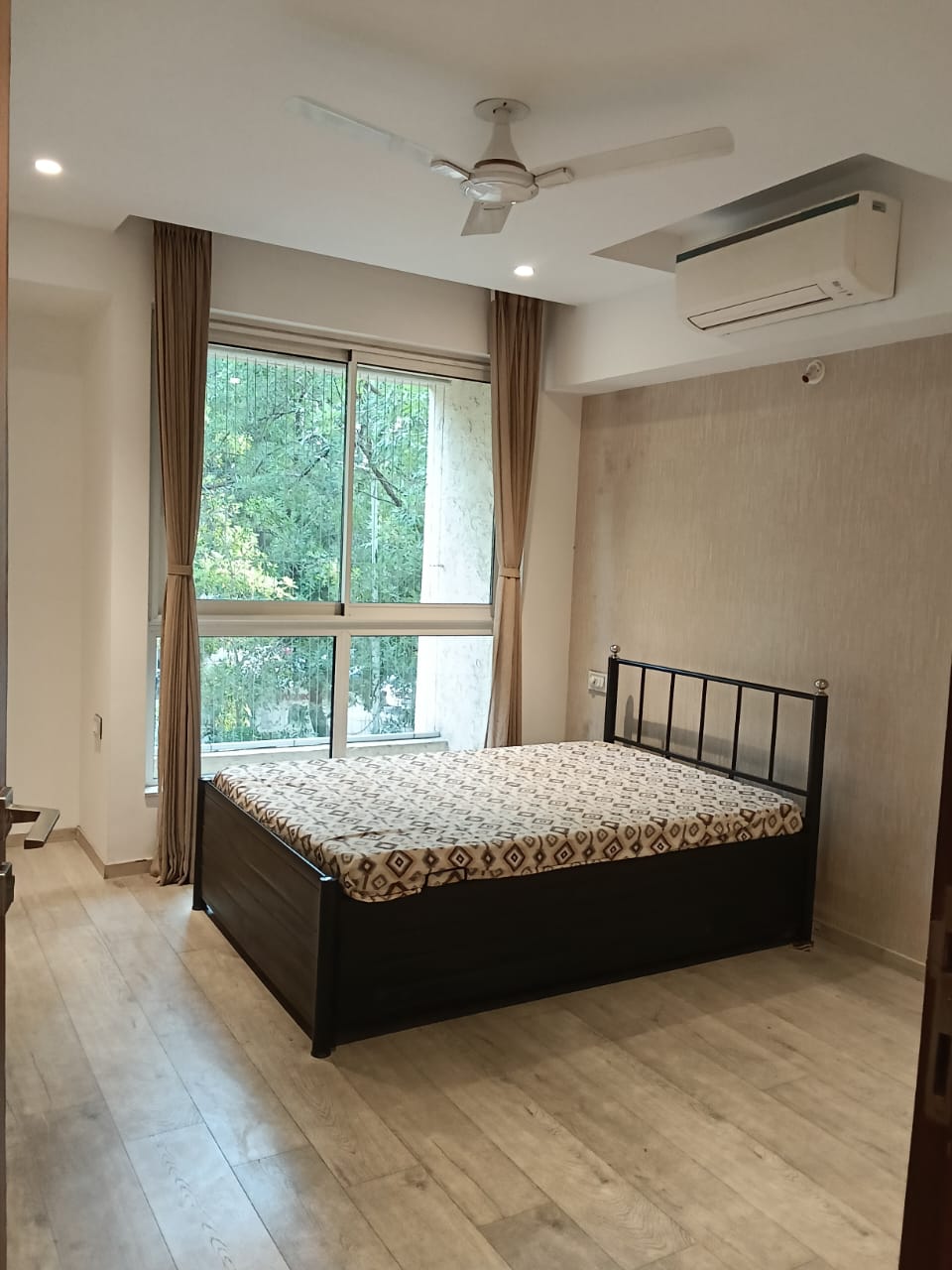 5 BHK + Pooja Room 2600 Sq.Ft. Apartment in Godrej Edenwoods