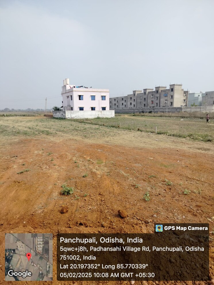 Listing Cover Image