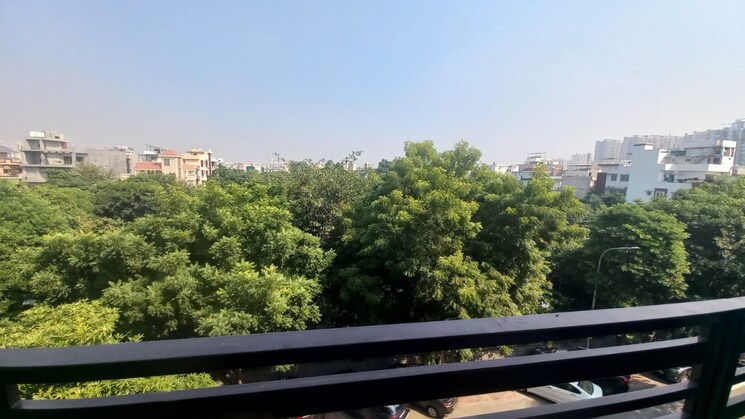 Garden, rwa-apartments-sector-72 2 Bedroom 1250 Sq.Ft. Independent House In Sector 72 Noida 8784391