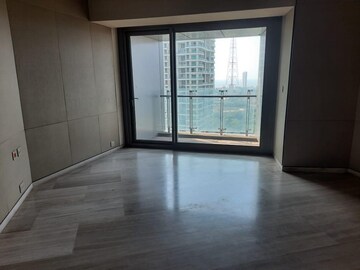 Room in 4 BHK Apartment at Lodha The World Towers World One Tier 2, Worli – for Rent