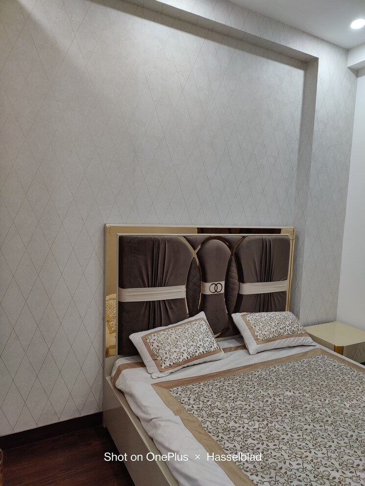 Bedroom, niti khand 3 Bedroom 1200 Sq.Ft. Builder Floor In Niti Khand Ghaziabad 8784401