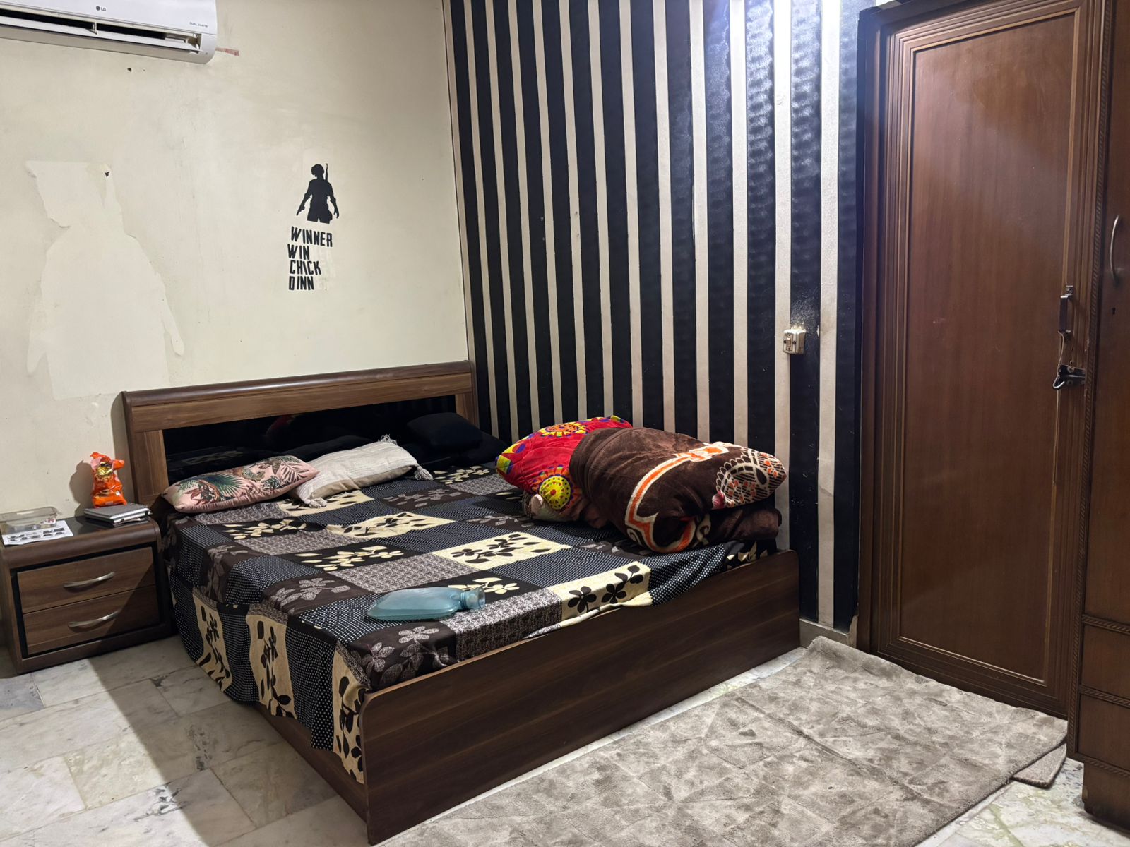 3 BHK Builder Floor For Rent in Shipra Sun Tower