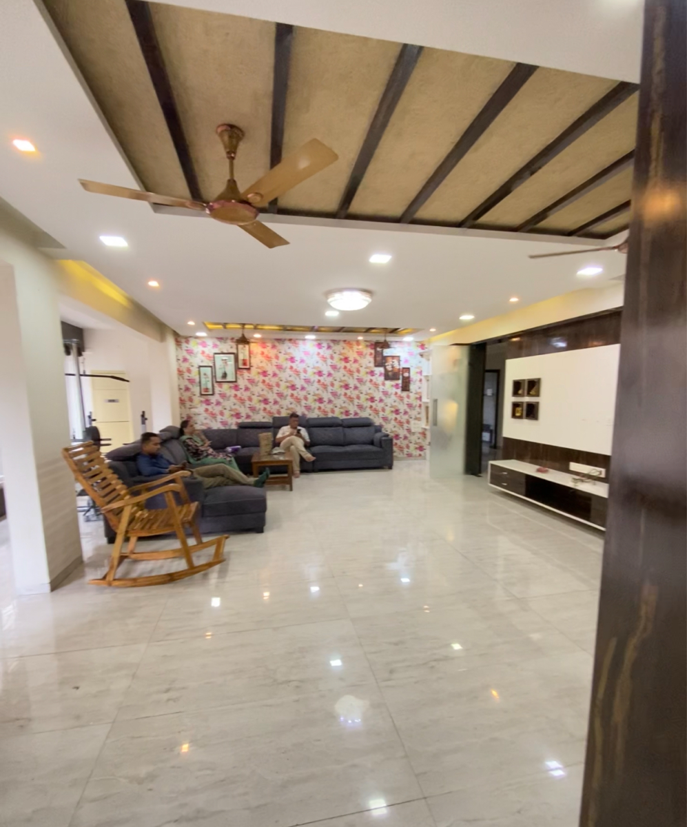 4 BHK + Pooja Room,Servant Room,Study Room,Extra Room Penthouse For Rent in Lodha Heaven