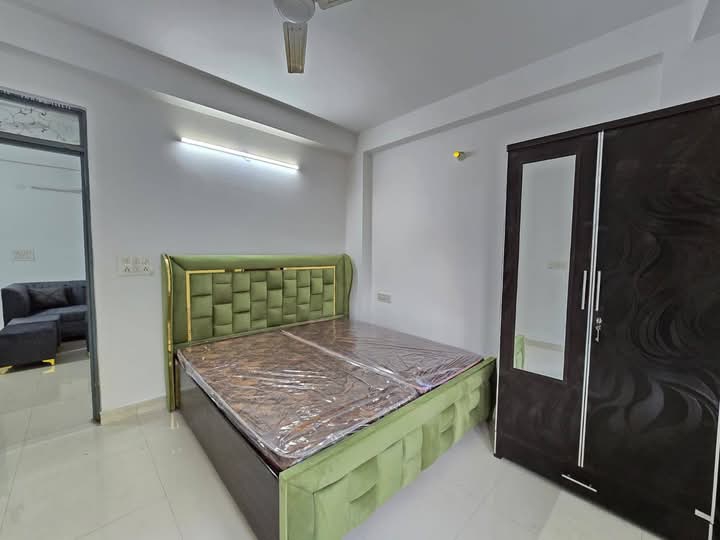 1 BHK Builder Floor For Rent in Saket