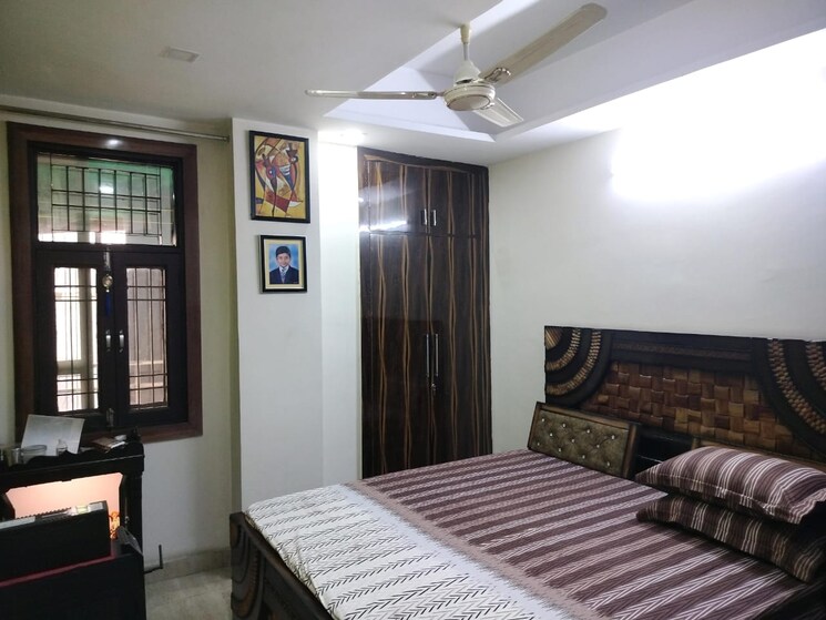 Bedroom, shakti khand 3 Bedroom 1200 Sq.Ft. Builder Floor In Shakti Khand Ghaziabad 8784430
