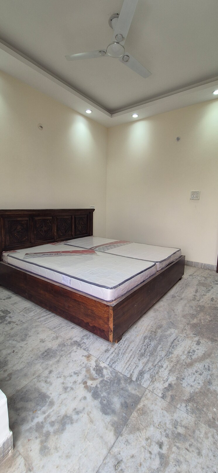 undefined, green fields colony 4 Bedroom 350 Sq.Yd. Builder Floor In Green Fields Colony Faridabad 8784450