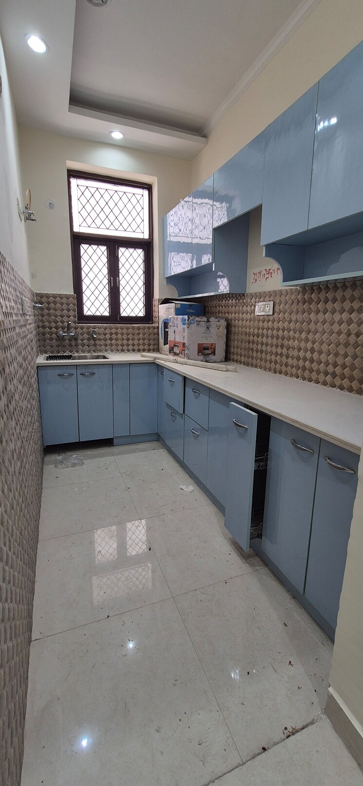 Kitchen, green fields colony 4 Bedroom 350 Sq.Yd. Builder Floor In Green Fields Colony Faridabad 8784450