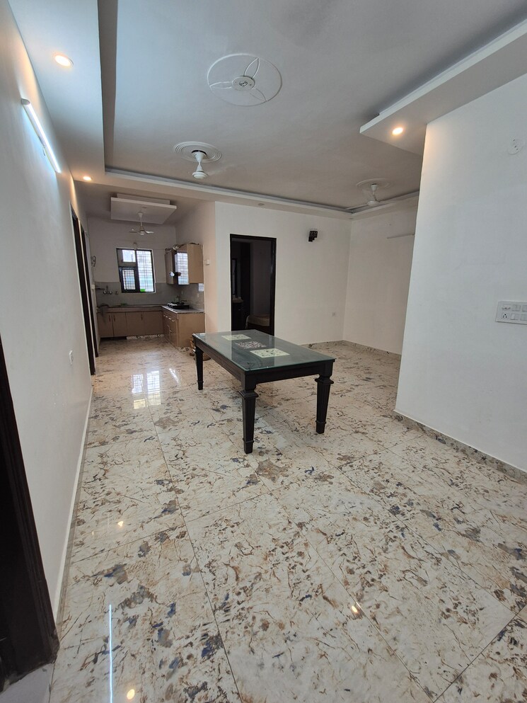 Kitchen, green fields colony 4 Bedroom 350 Sq.Yd. Builder Floor In Green Fields Colony Faridabad 8784450