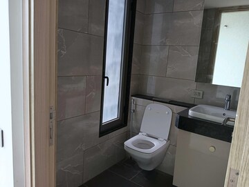 Bathroom in 4 BHK Apartment at Rustomjee Crown, Prabhadevi – for Rent