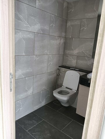 Bathroom in 4 BHK Apartment at Rustomjee Crown, Prabhadevi – for Rent