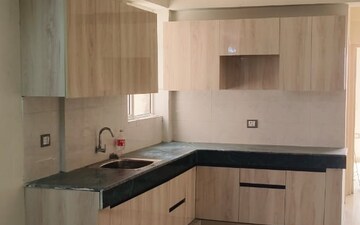 2 BHK Apartment For Rent in Suncity Avenue 102, Sector 102