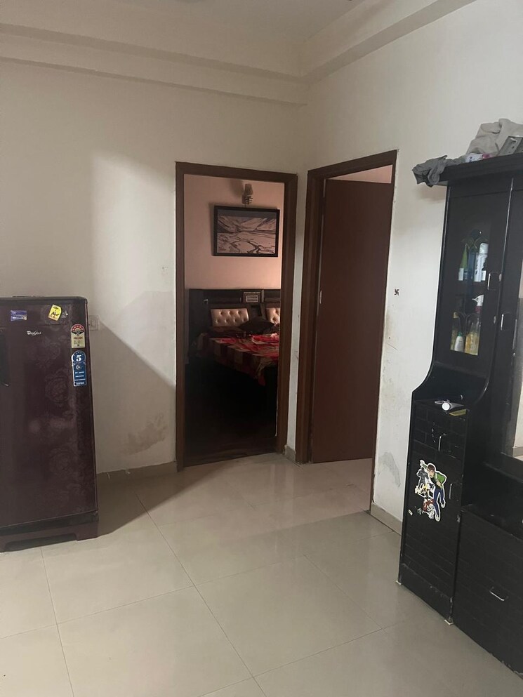 Room, mahagun-mywoods 2.5 Bedroom 1110 Sq.Ft. Apartment In Sector 16c Greater Noida Greater Noida 8784499
