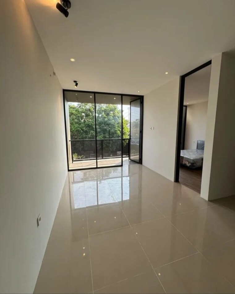 Room, sector 33 3 Bedroom 2250 Sq.Ft. Builder Floor In Sector 33 Faridabad 8784495