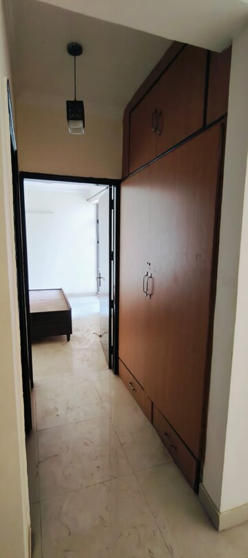 Room in 3 BHK Apartment at Abhinandan CGHS, Sector 51 – for Rent