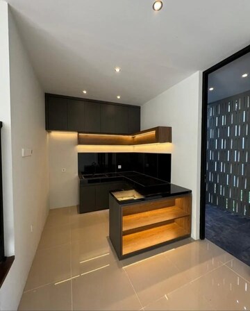 Kitchen in 2 BHK Builder Floor at Sector 35 – for Rent