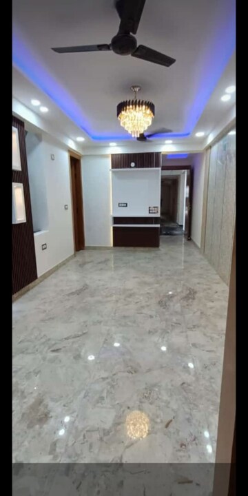 Room in 1 BHK Builder Floor at Ganga Vihar Society, Sarad City – for Rent