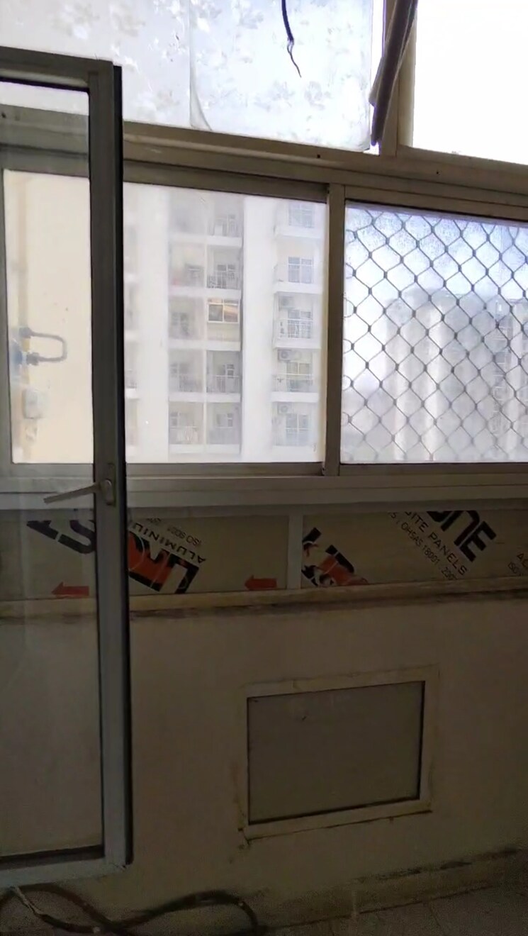 Room, galaxy-royale 2 Bedroom 1060 Sq.Ft. Apartment In Gaur City 2 Greater Noida 8784525