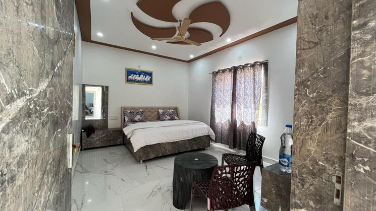 Living Room, ganga-vihar-society 4 Bedroom 160 Sq.Mt. Villa In Sarad City Ghaziabad 8784325